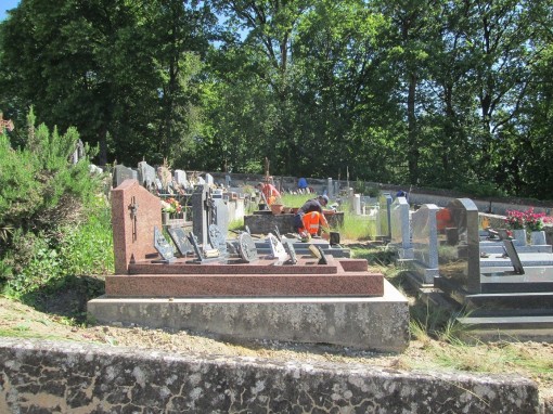 Entretien du cimetière