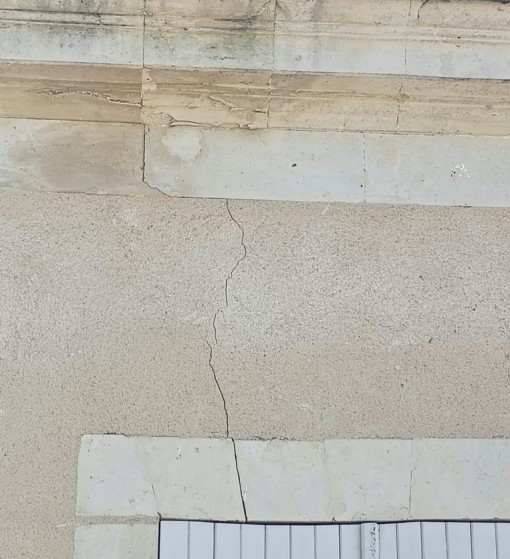 Appel aux habitants : fissures et s&eacute;cheresse