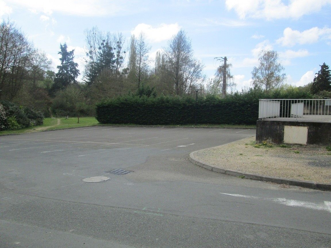 Parking de la salle des loisirs